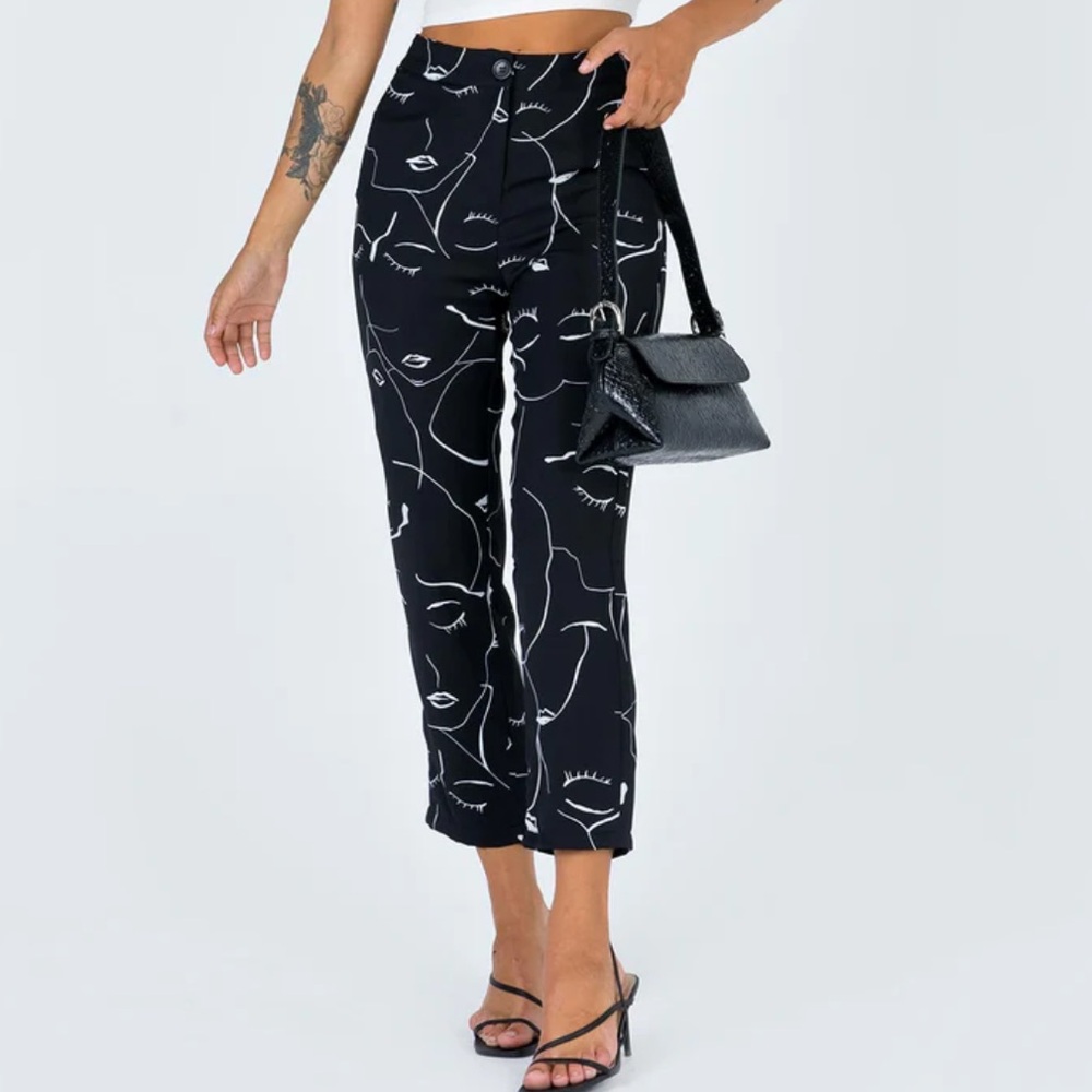 Princess Polly Zavia Pants Trousers with Printed Silhouette Faces, Size 2 - Picture 1 of 12